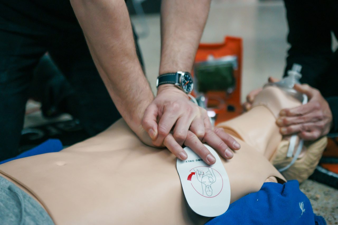 Reanimatie En AED Marc Hoeks Opleidingen